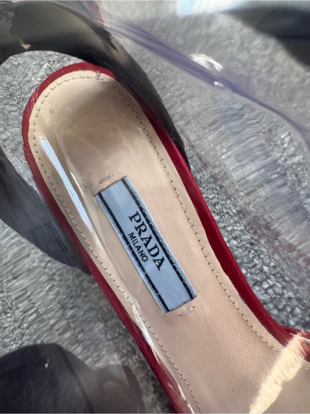 Archive Prada Milano Red Leather Ribbon Wrap Kitten Heels | Size 38 | Dust Bags - Picture 11 of 16